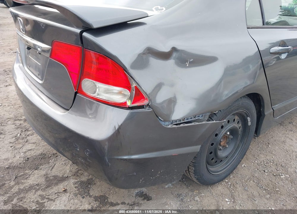 2010 HONDA CIVIC LX VIN: 2HGFA1F55AH576973