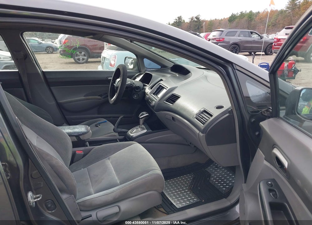 2010 HONDA CIVIC LX VIN: 2HGFA1F55AH576973