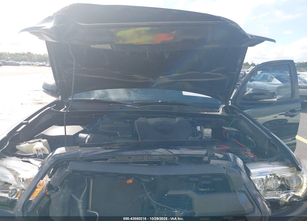 2018 TOYOTA TACOMA TRD OFF ROAD VIN: 3TMAZ5CN7JM077607
