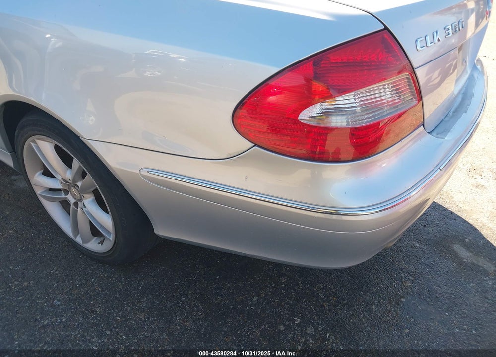 2008 MERCEDES-BENZ CLK 350 VIN: WDBTK56FX8T096468