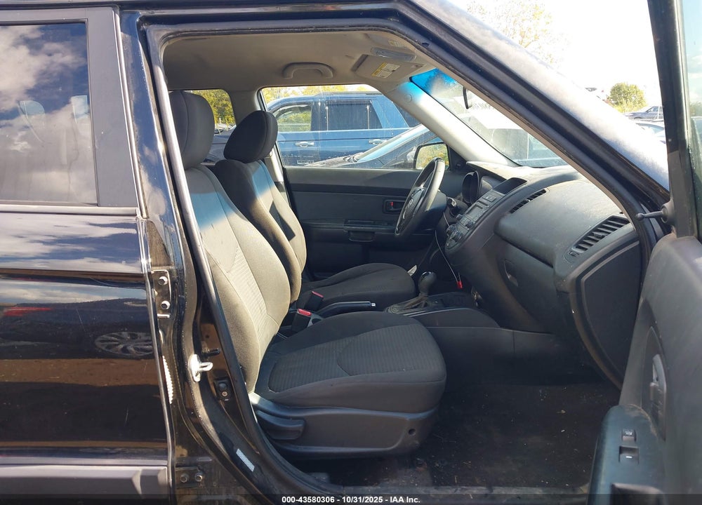 2012 KIA SOUL VIN: KNDJT2A56C7745624