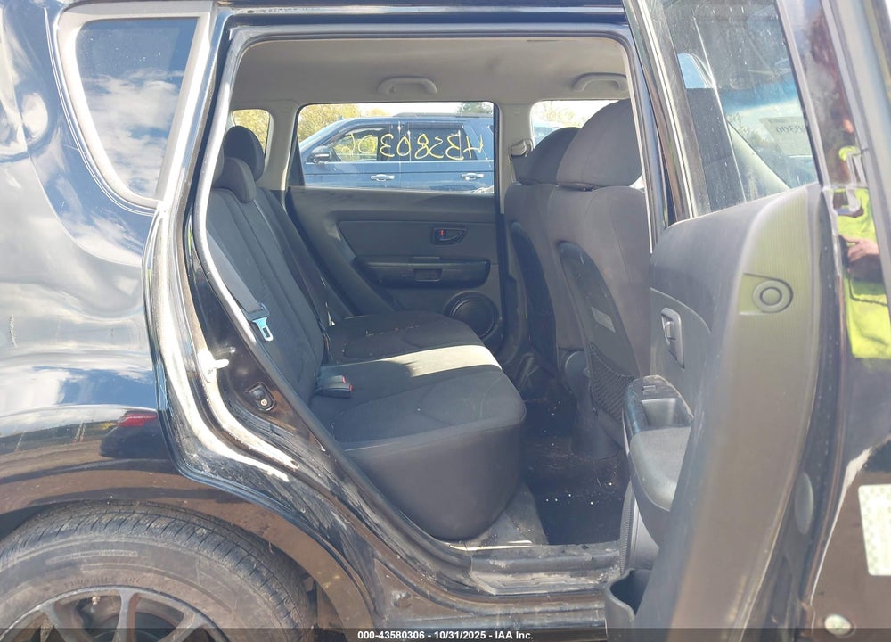 2012 KIA SOUL VIN: KNDJT2A56C7745624