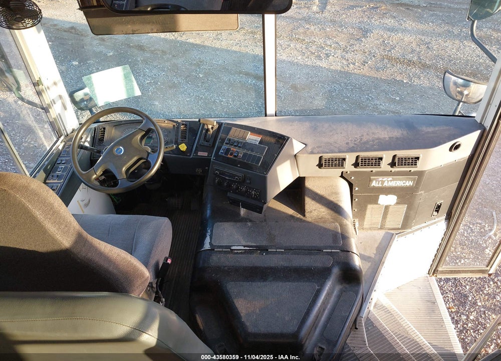 2010 BLUE BIRD SCHOOL BUS / TRANSIT BUS VIN: 1BABFCPA7AF273081