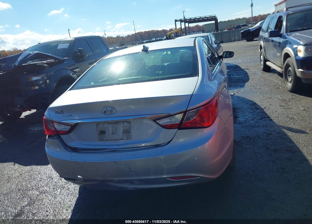 2013 HYUNDAI SONATA GLS VIN: 5NPEB4ACXDH517525