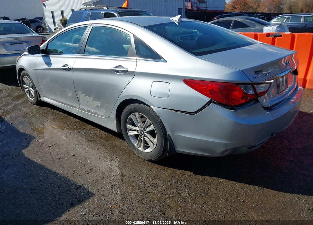 2013 HYUNDAI SONATA GLS VIN: 5NPEB4ACXDH517525