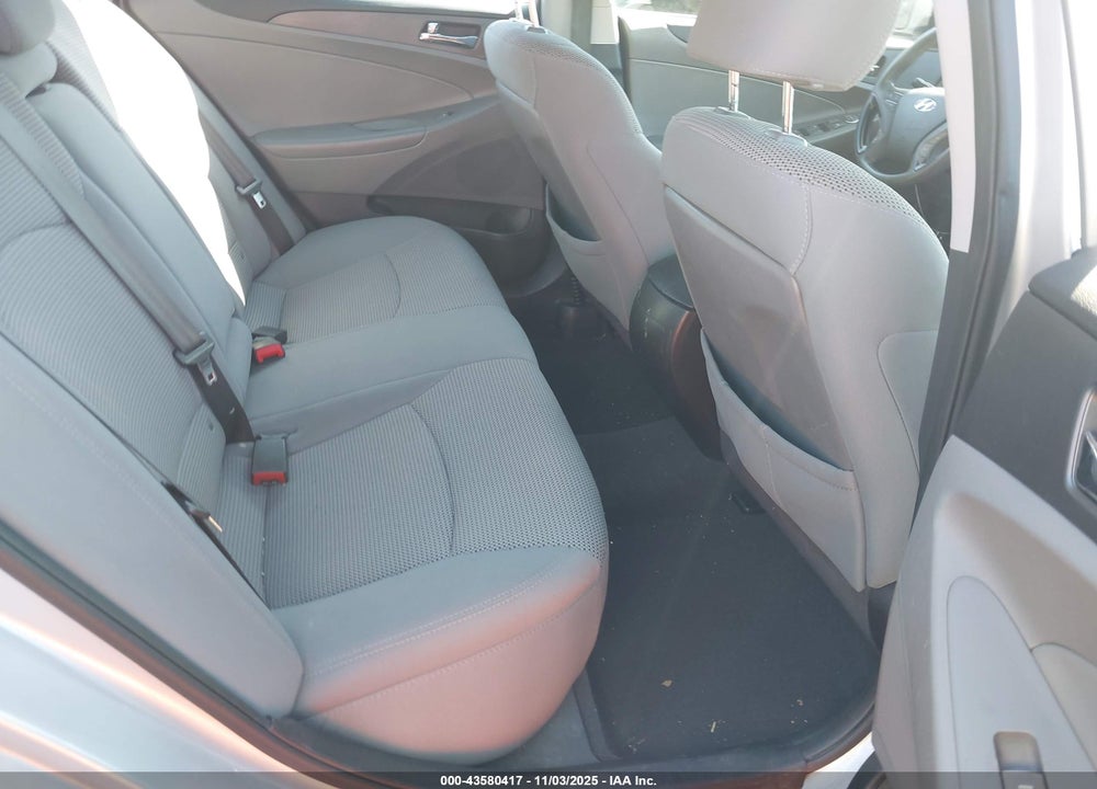 2013 HYUNDAI SONATA GLS VIN: 5NPEB4ACXDH517525