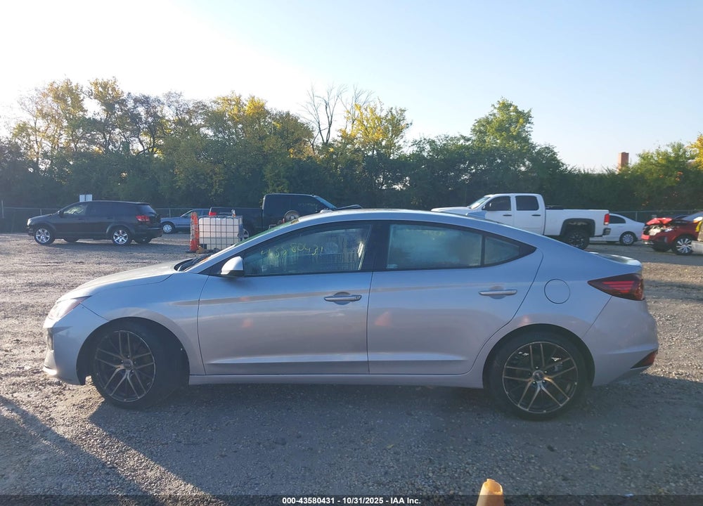 2020 HYUNDAI ELANTRA SEL VIN: KMHD84LF4LU017345