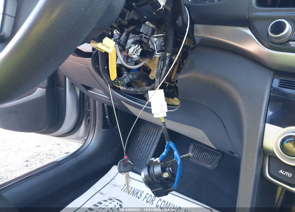 2020 HYUNDAI ELANTRA SEL VIN: KMHD84LF4LU017345