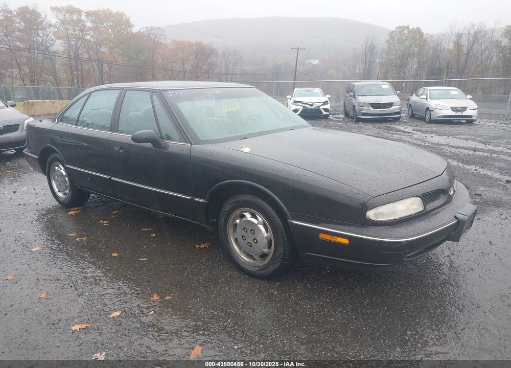 1997 OLDSMOBILE LSS VIN: 1G3HY52K7V4834984