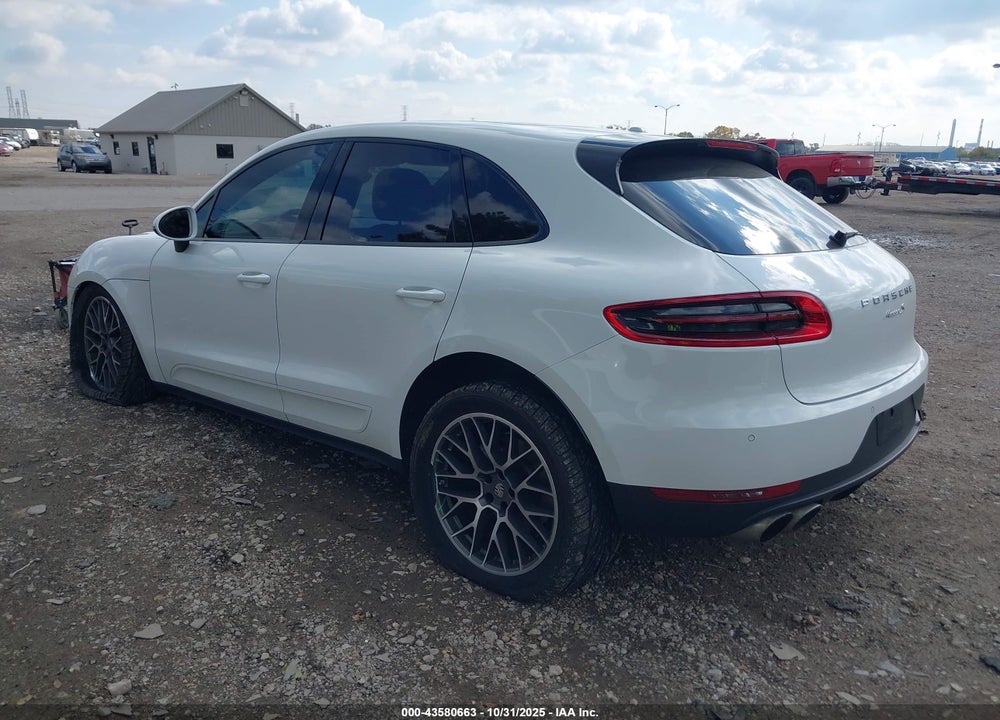 2018 PORSCHE MACAN S VIN: WP1AB2A56JLB35793