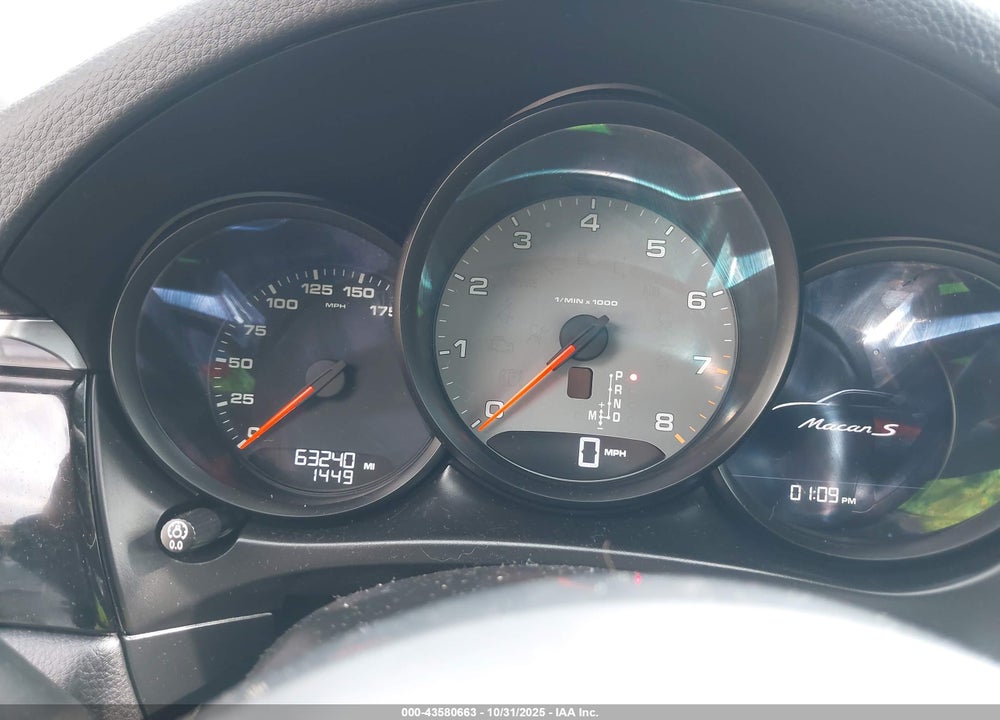 2018 PORSCHE MACAN S VIN: WP1AB2A56JLB35793