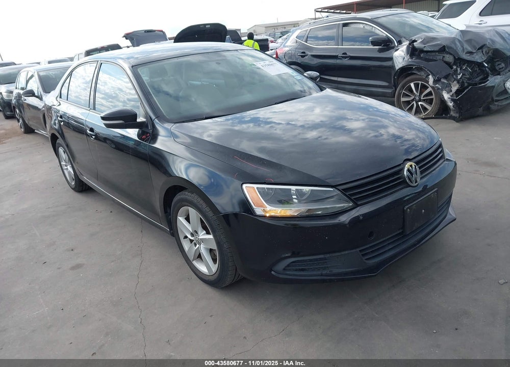 2012 VOLKSWAGEN JETTA 2.0L TDI VIN: 3VWLL7AJ0CM332670