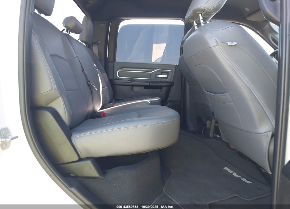 2022 RAM 2500 BIG HORN 4X4 6'4 BOX VIN: 3C6UR5DJ3NG182715