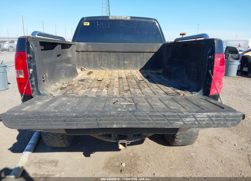 2009 CHEVROLET SILVERADO 1500 LT VIN: 1GCEK29019Z262178