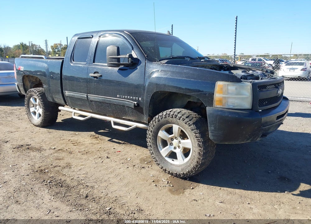 2009 CHEVROLET SILVERADO 1500 LT VIN: 1GCEK29019Z262178