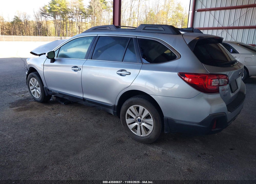 2018 SUBARU OUTBACK VIN: 4S4BSACC5J3366143
