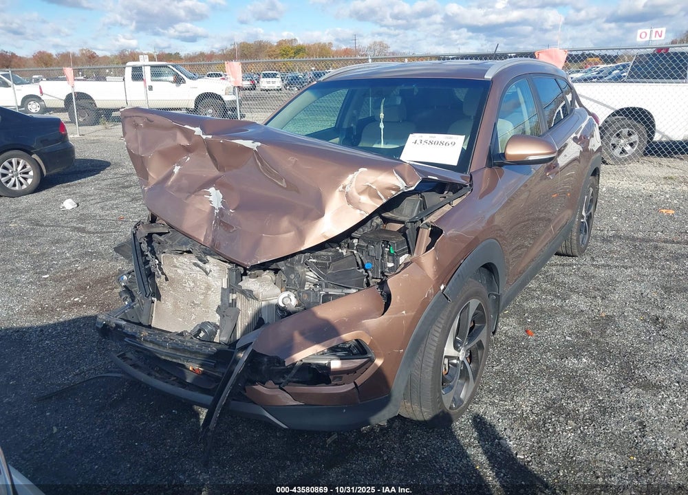 2016 HYUNDAI TUCSON SPORT VIN: KM8J3CA28GU246872