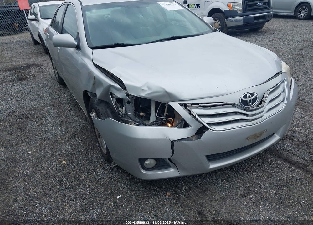 2011 TOYOTA CAMRY XLE VIN: 4T1BF3EK2BU224249