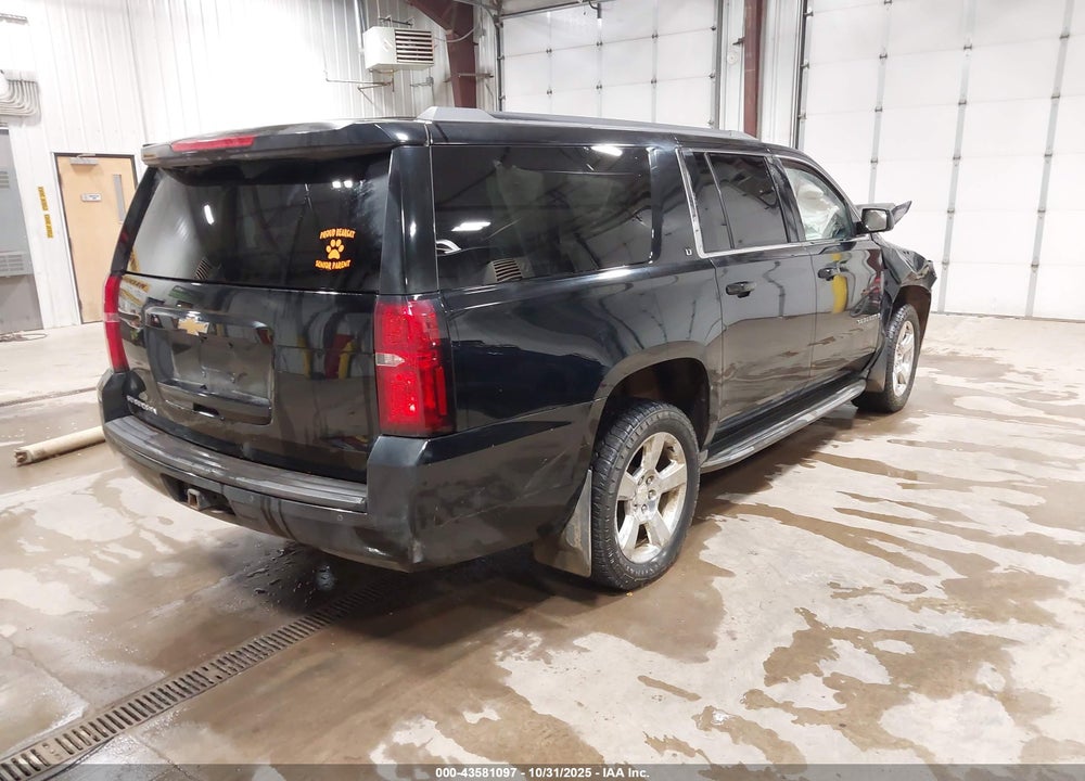 2015 CHEVROLET SUBURBAN 1500 LT VIN: 1GNSKJKC6FR302792
