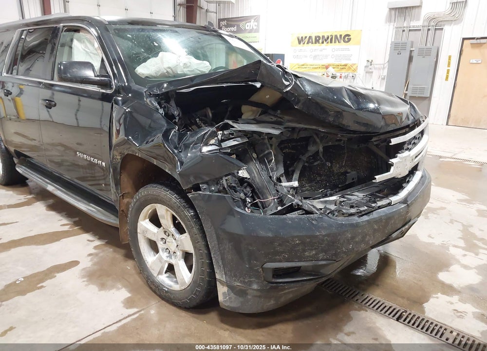 2015 CHEVROLET SUBURBAN 1500 LT VIN: 1GNSKJKC6FR302792