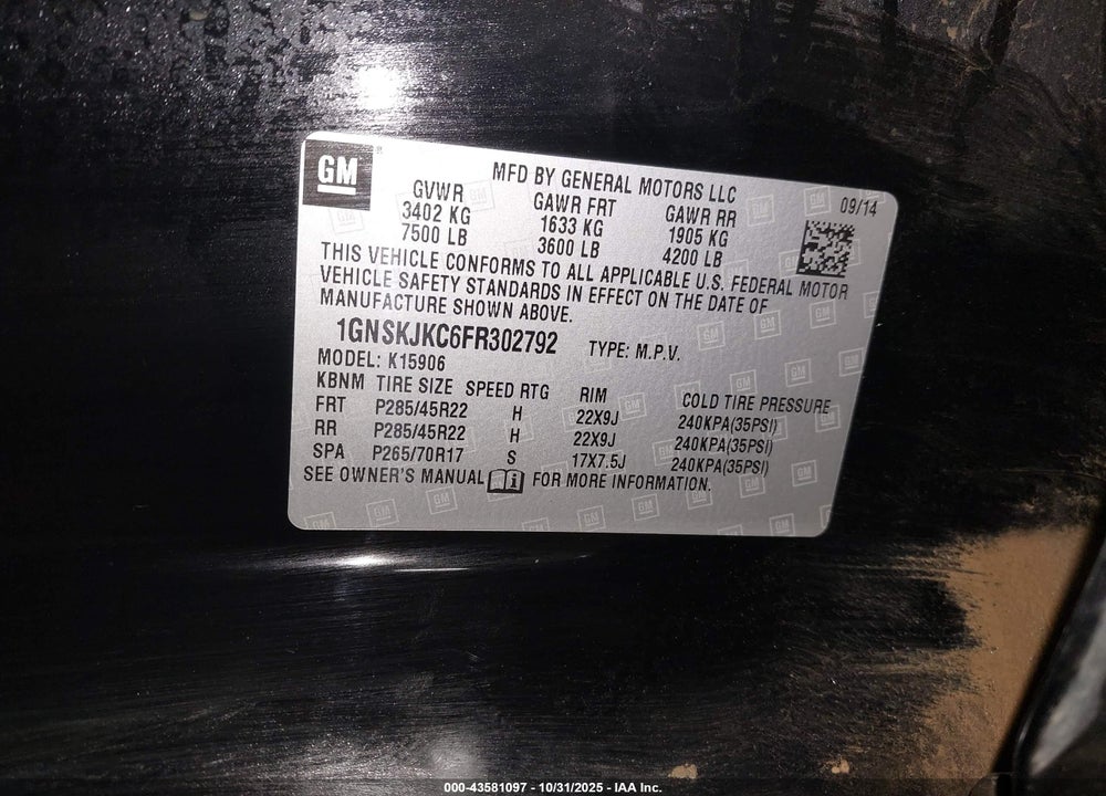 2015 CHEVROLET SUBURBAN 1500 LT VIN: 1GNSKJKC6FR302792