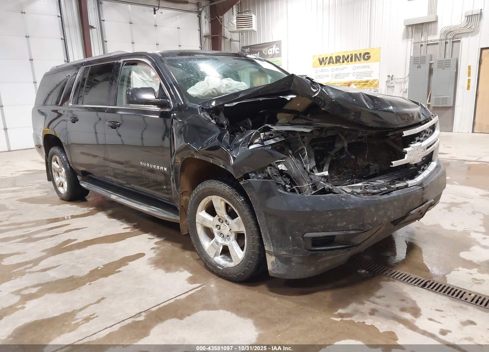 2015 CHEVROLET SUBURBAN 1500 LT VIN: 1GNSKJKC6FR302792