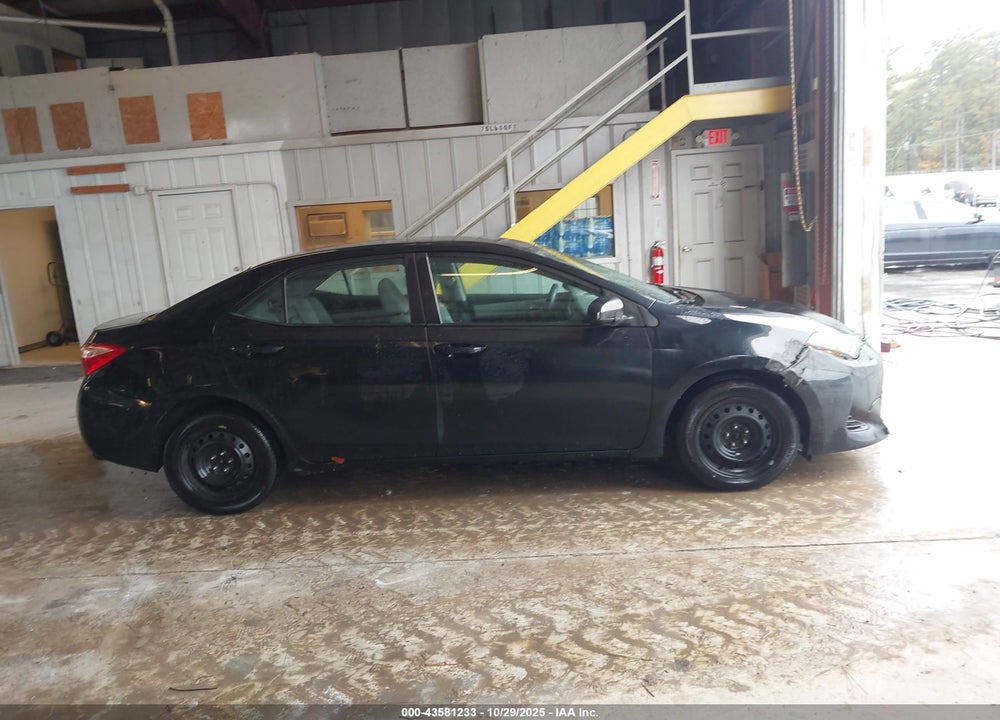 2017 TOYOTA COROLLA LE VIN: 2T1BURHE6HC921626