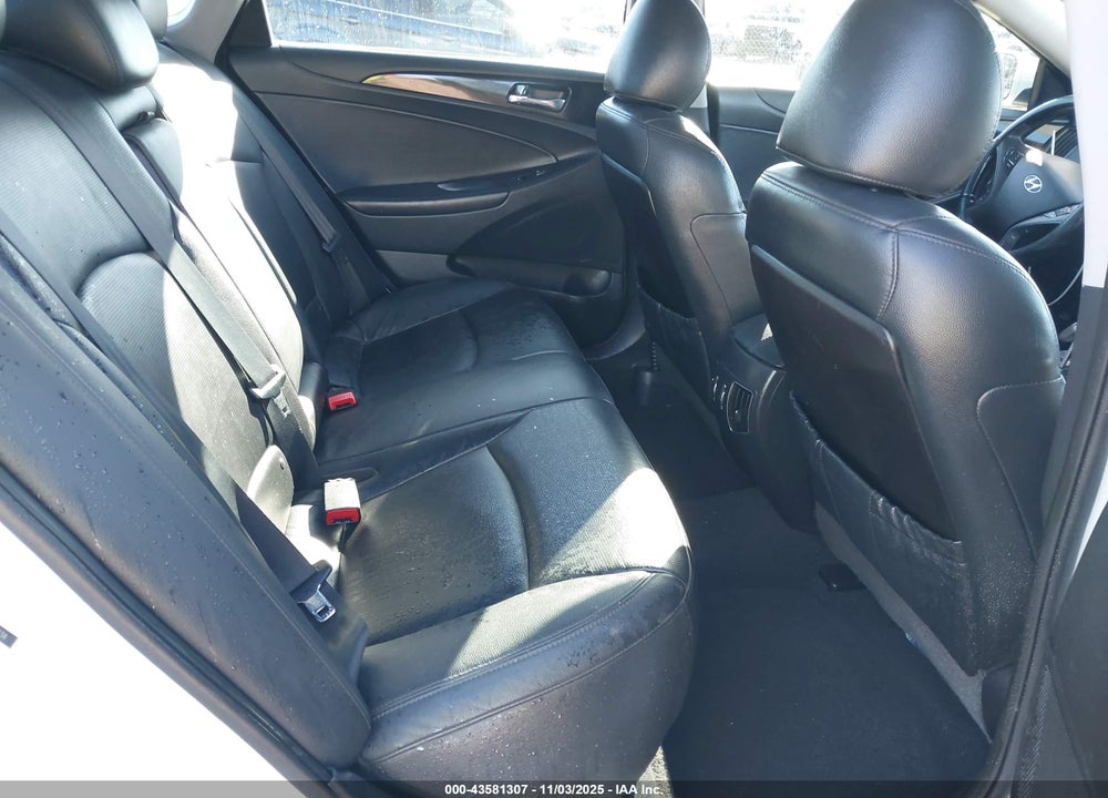2011 HYUNDAI SONATA VIN: 5NPEC4AC9BH307234