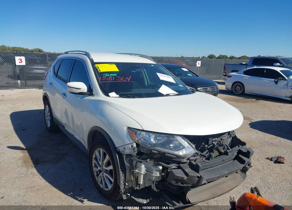 2019 NISSAN ROGUE SV VIN: 5N1AT2MT9KC725248