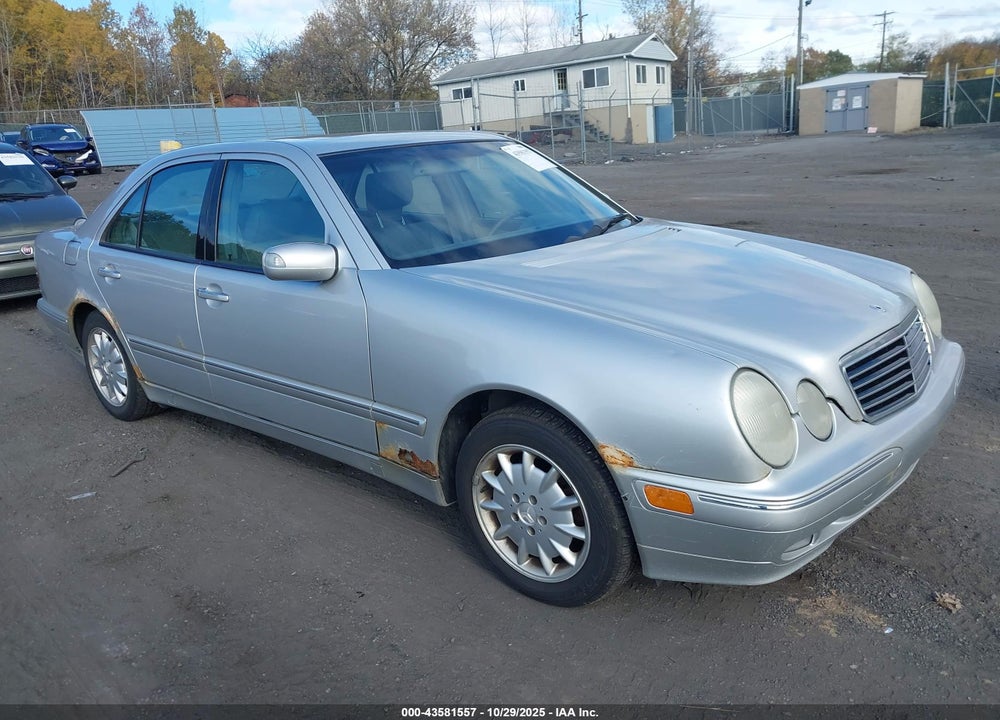 2000 MERCEDES-BENZ E 320 VIN: WDBJF65J3YB155941