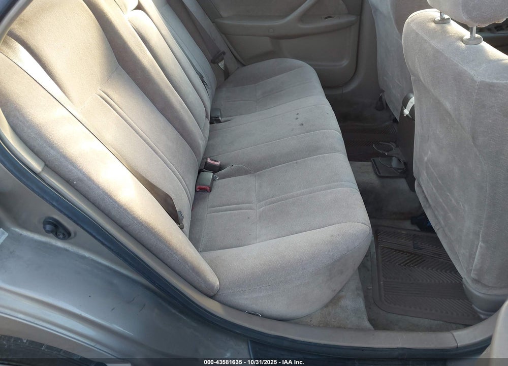 1999 TOYOTA CAMRY LE VIN: JT2BG22K4X0371809