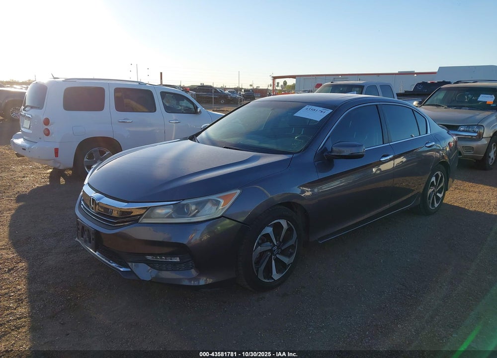 2017 HONDA ACCORD VIN: 1HGCR2F88HA105291
