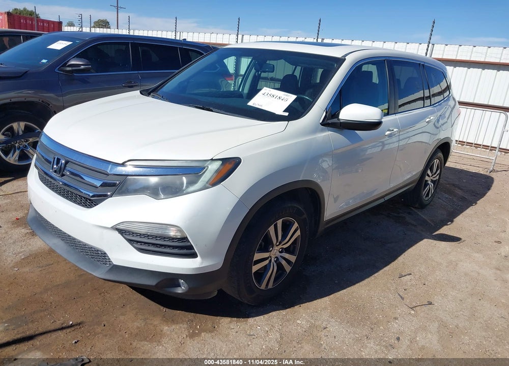 2018 HONDA PILOT EX-L VIN: 5FNYF5H72JB028790