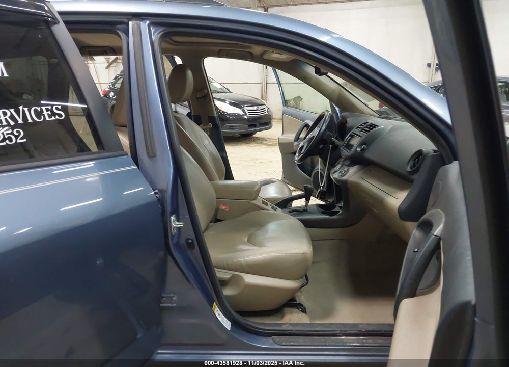 2011 TOYOTA RAV4 LIMITED V6 VIN: 2T3DK4DV0BW053708
