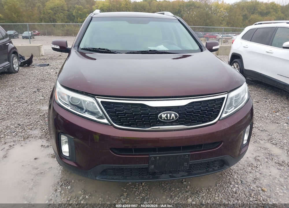 2015 KIA SORENTO VIN: 5XYKT3A67FG635434
