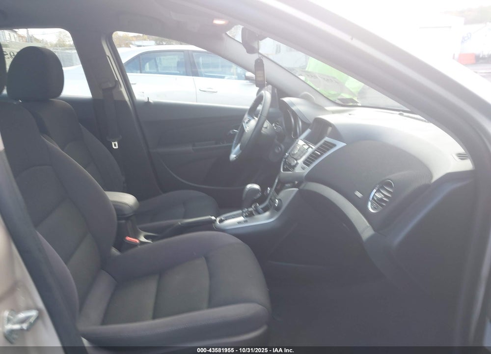 2014 CHEVROLET CRUZE 1LT AUTO VIN: 1G1PC5SB6E7171232