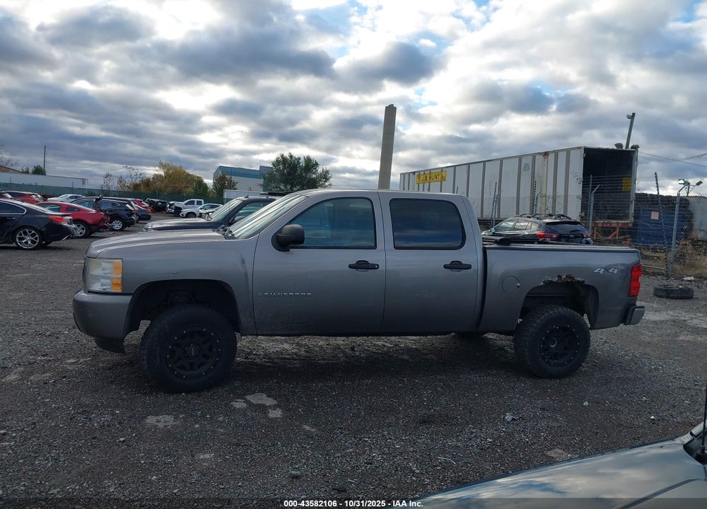 2009 CHEVROLET SILVERADO 1500 LT VIN: 3GCEK23C29G218709