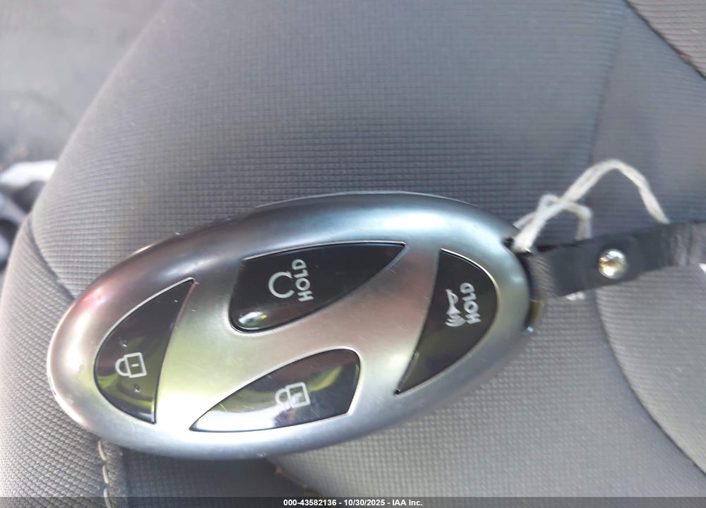 2024 HYUNDAI ELANTRA SEL VIN: KMHLM4DG2RU735788