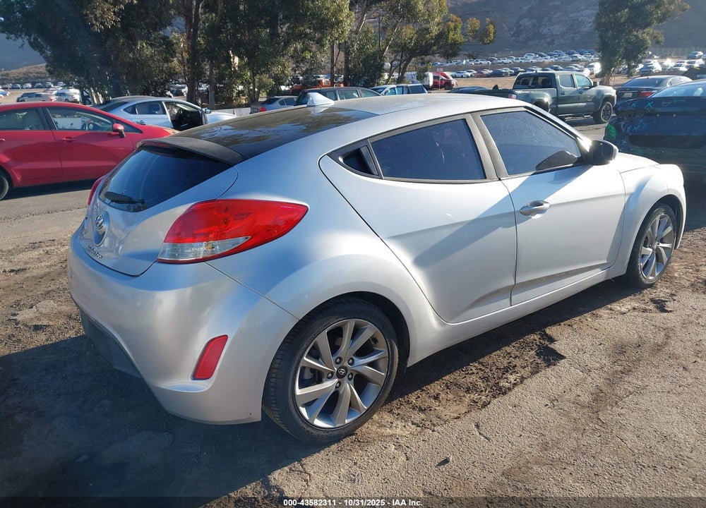 2017 HYUNDAI VELOSTER VIN: KMHTC6AD3HU314329