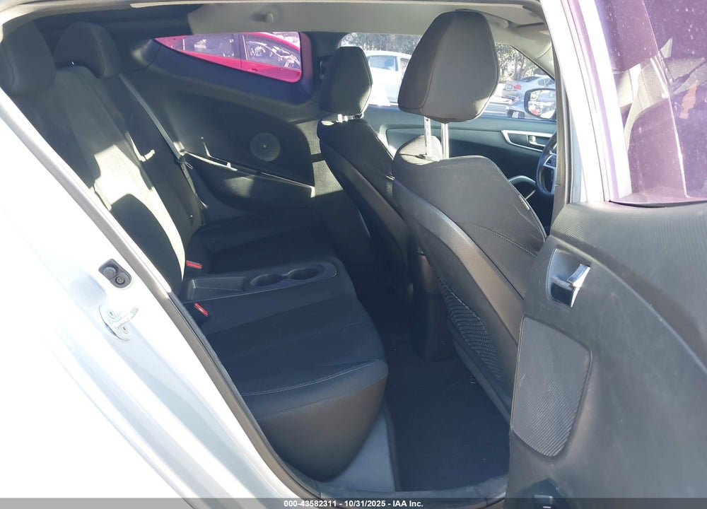 2017 HYUNDAI VELOSTER VIN: KMHTC6AD3HU314329