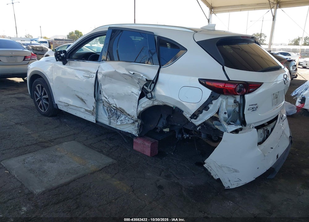 2018 MAZDA CX-5 GRAND TOURING VIN: JM3KFBDM9J0335217
