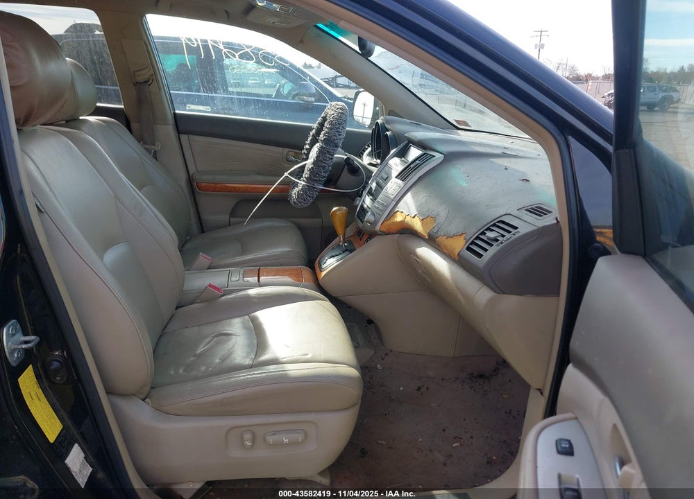 2005 LEXUS RX 330 VIN: 2T2HA31U95C067501