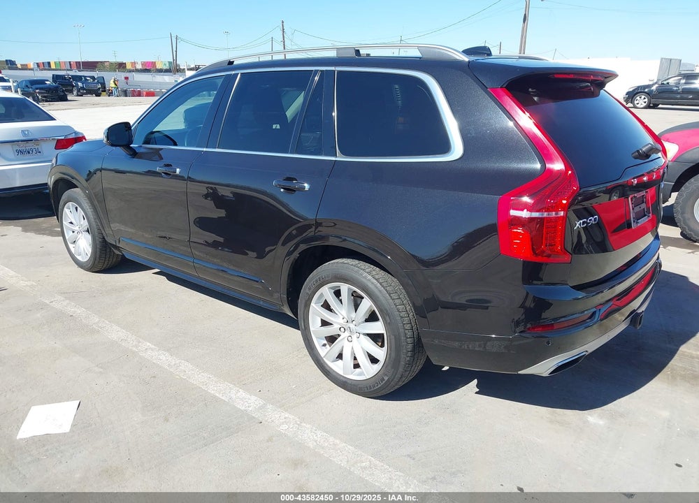2016 VOLVO XC90 VIN: YV4A22PK1G1037089