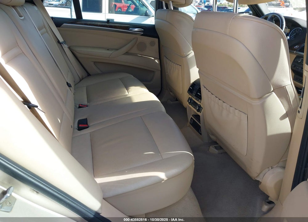 2013 BMW X5 XDRIVE35I/XDRIVE35I PREMIUM/XDRIVE35I SPORT ACTIVITY VIN: 5UXZV4C56D0B23560