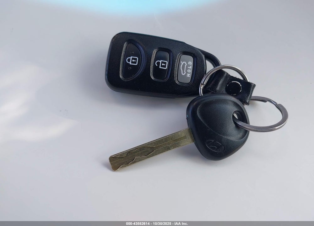 2012 HYUNDAI SONATA GLS VIN: 5NPEB4AC5CH356760