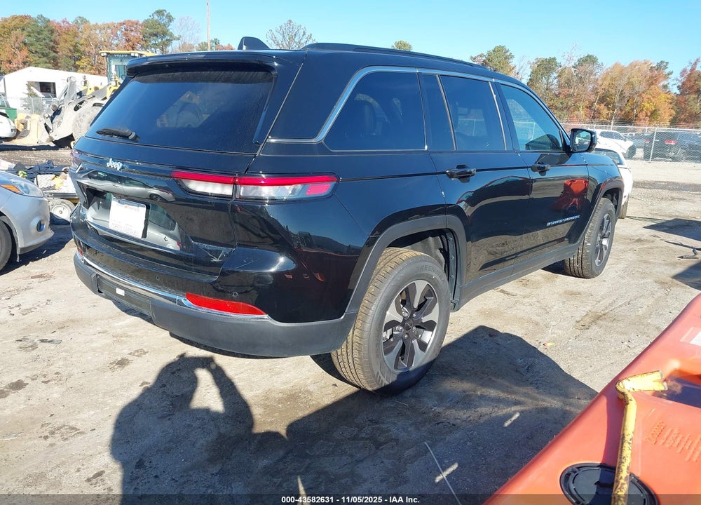 2024 JEEP GRAND CHEROKEE 4XE VIN: 1C4RJYB66RC120630