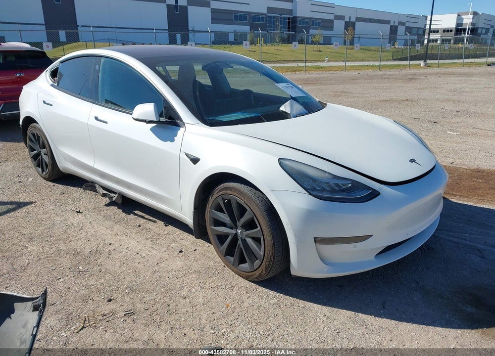 2019 TESLA MODEL 3 LONG RANGE/PERFORMANCE VIN: 5YJ3E1EB8KF199611