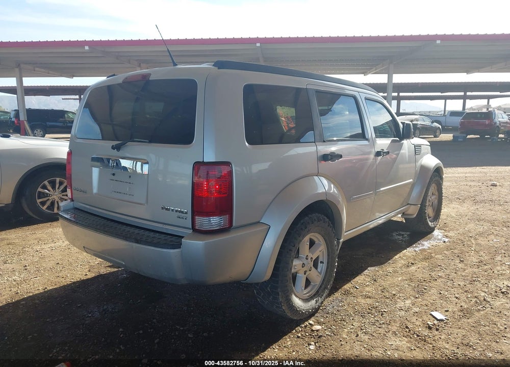 2011 DODGE NITRO SXT VIN: 1D4PT5GK9BW550374