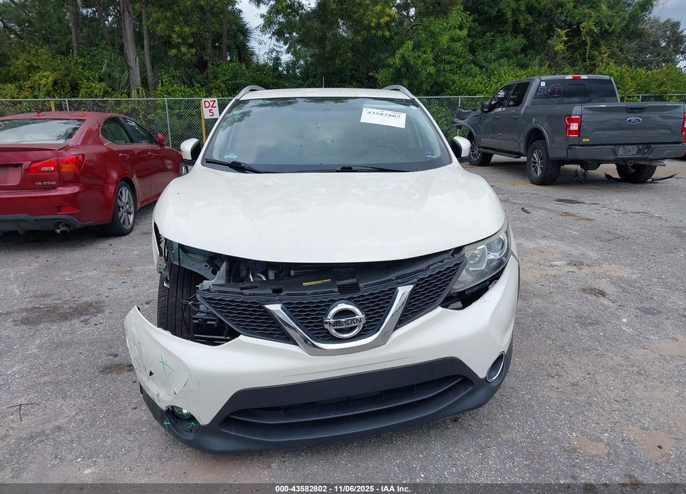 2018 NISSAN ROGUE SPORT VIN: JN1BJ1CP6JW103882