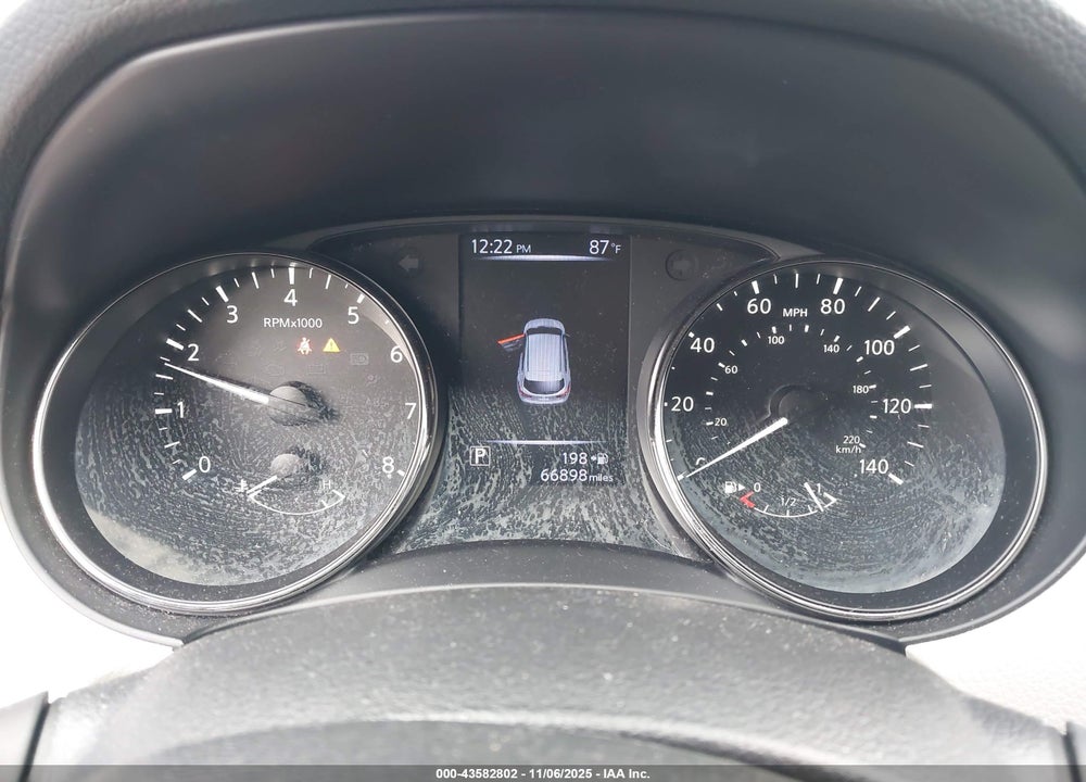 2018 NISSAN ROGUE SPORT VIN: JN1BJ1CP6JW103882